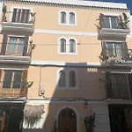 13 Love Lives In Ibiza